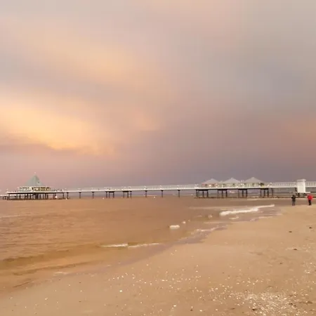 Stock Mit Grosser Veranda アパート *