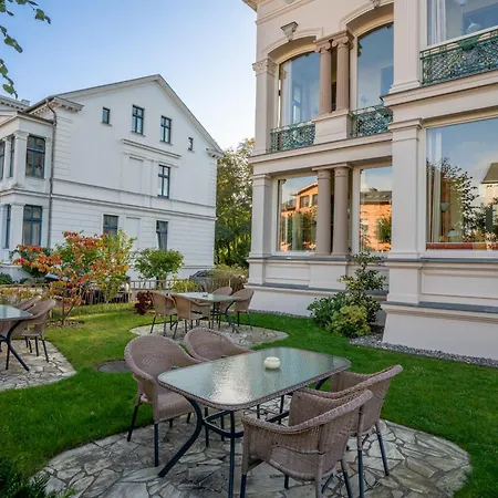 Stock Mit Grosser Veranda Apartment