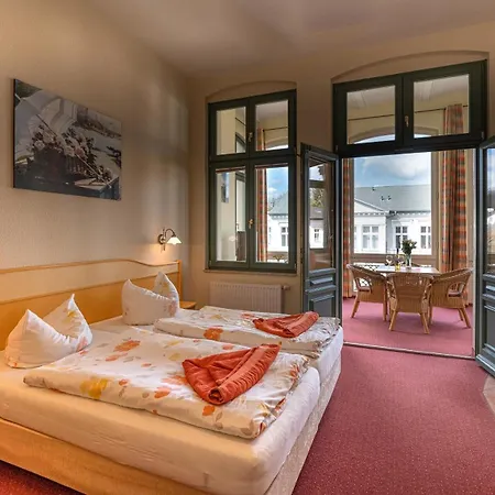 Apartment Stock Mit Grosser Veranda